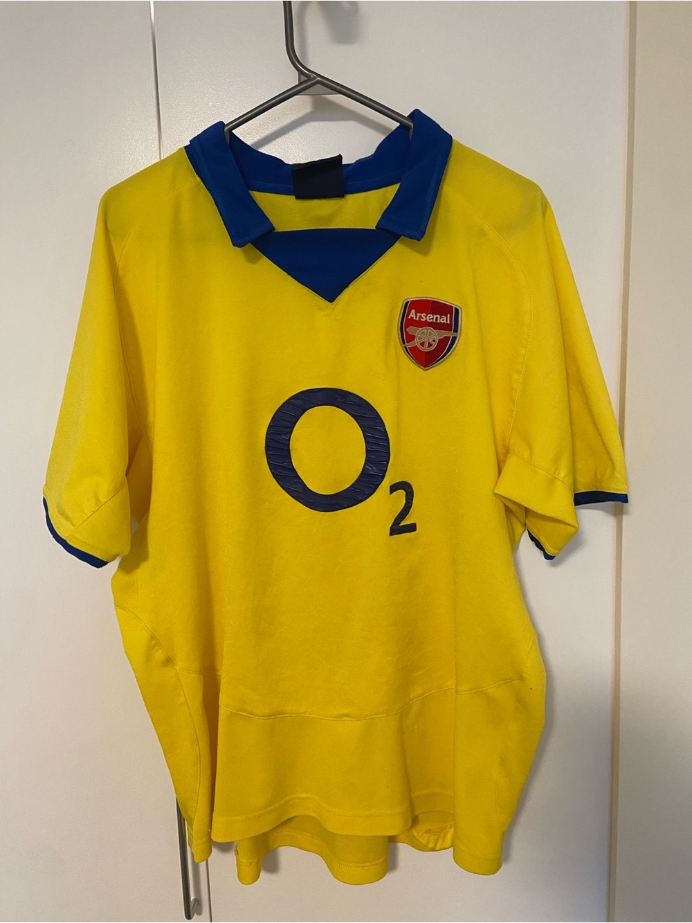 Arsenal Yellow & Blue Football Jersey